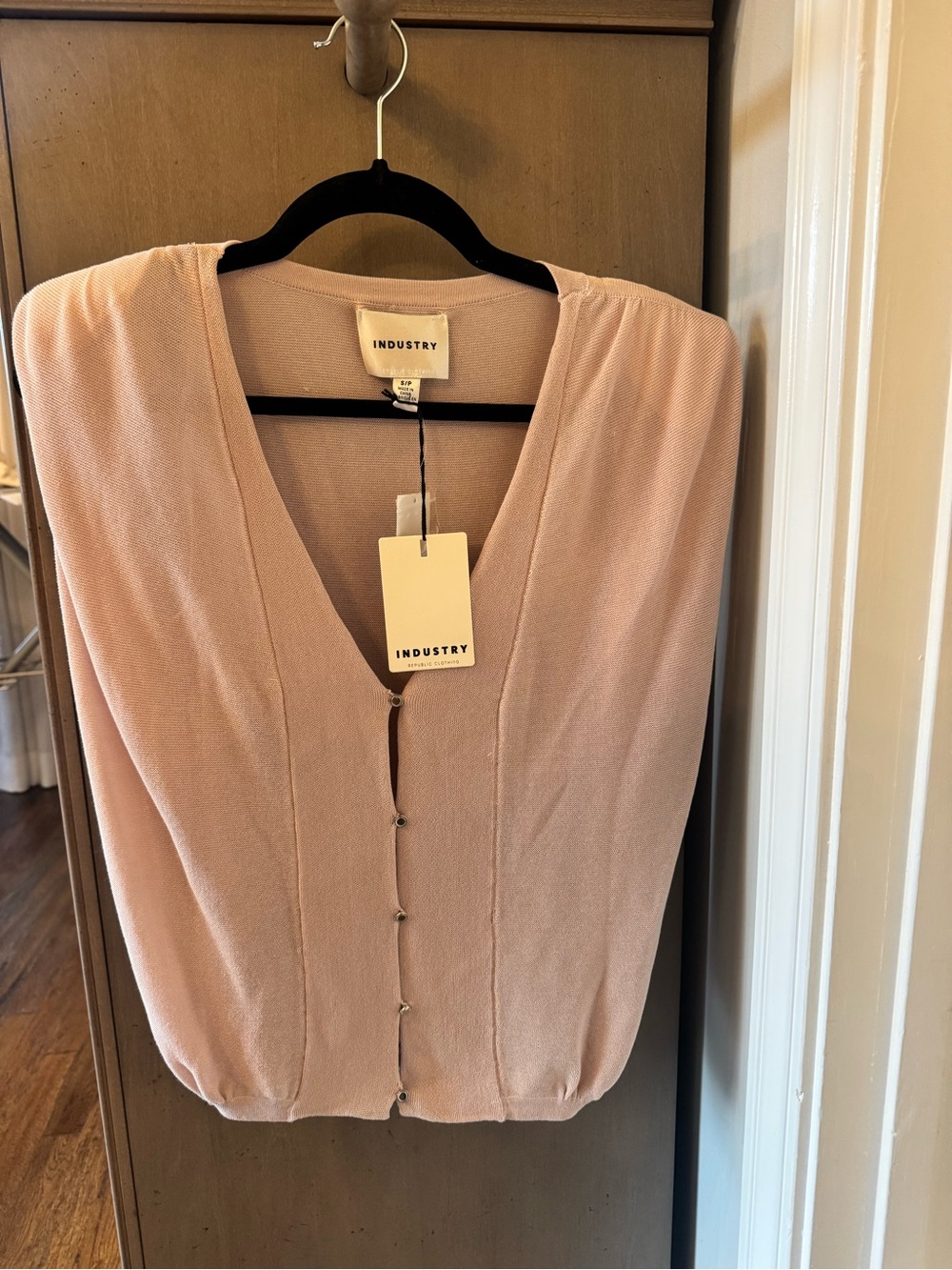 INDUSTRY NWT Blush Pink Button-Front Sleeveless Top